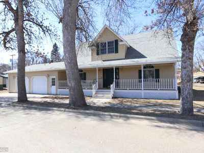 202 Cleveland St, Enderlin, ND, 58027