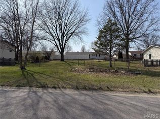 705 Michael Ave, Wentzville, MO 63385