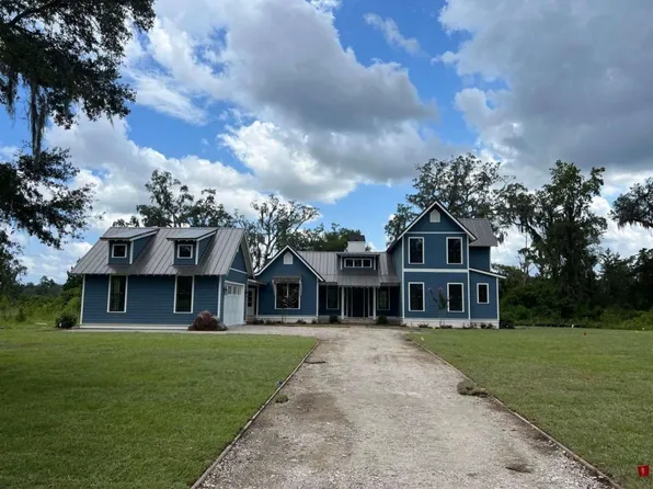 32 Oyster Rd, Brunswick, GA 31523