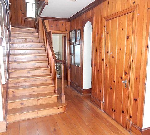 3rd image of 2890 Circle Dr