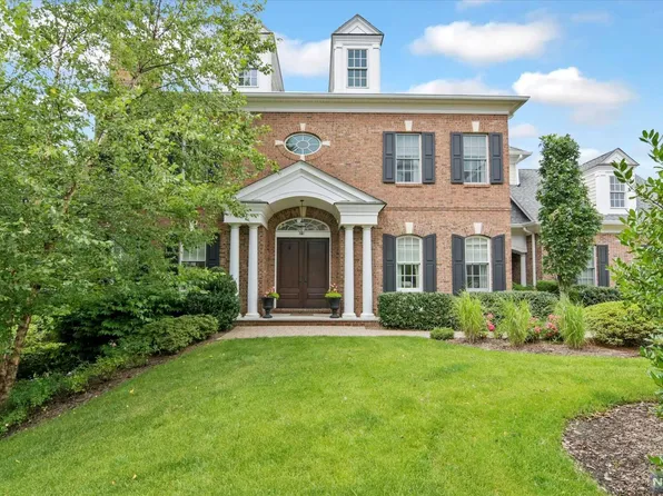 164 Cortland Dr, Saddle River, NJ 07458