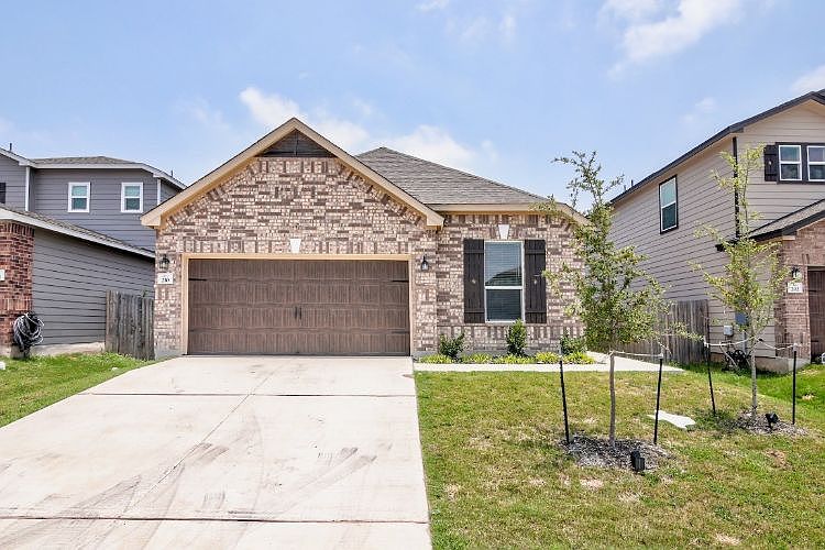 1st image of 210 Adeline Dr
