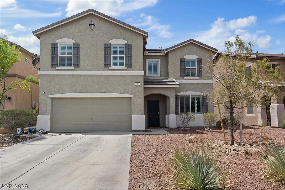 4 bed, 2.5 bath, 2593 sqft, $2,550 — Photo 1