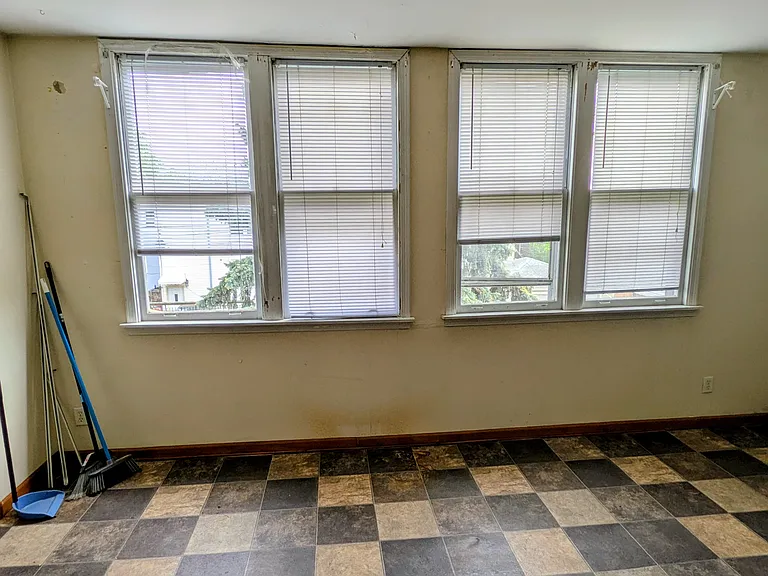 3427 N Hamlin Ave #2 — Photo 13
