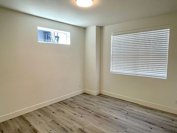 5th image of 1550 N Buffalo St #206
