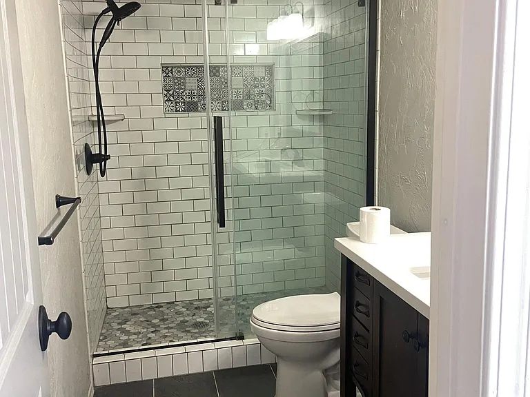 1600 Ridgemont Cir — Photo 5