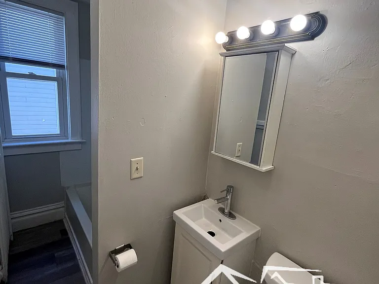 629 Ceape Ave #1 — Photo 14