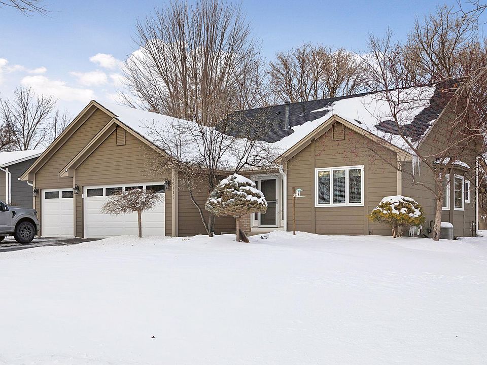 1st image of 10115 205th Ct W