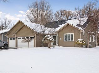 10115 205th Ct W, Lakeville, MN 55044