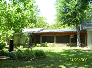 49 SE 302nd Ave, Old Town, FL 32680