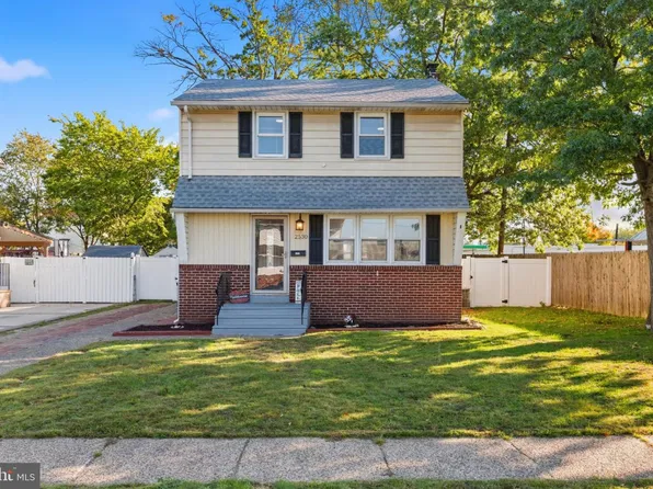 2530 48th St, Pennsauken, NJ 08110