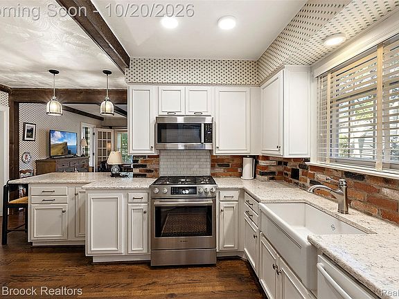 4th image of 4901 Elmgate Dr
