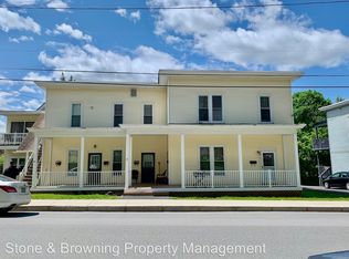 9 Eastern Ave APT 3, Barre, VT 05641