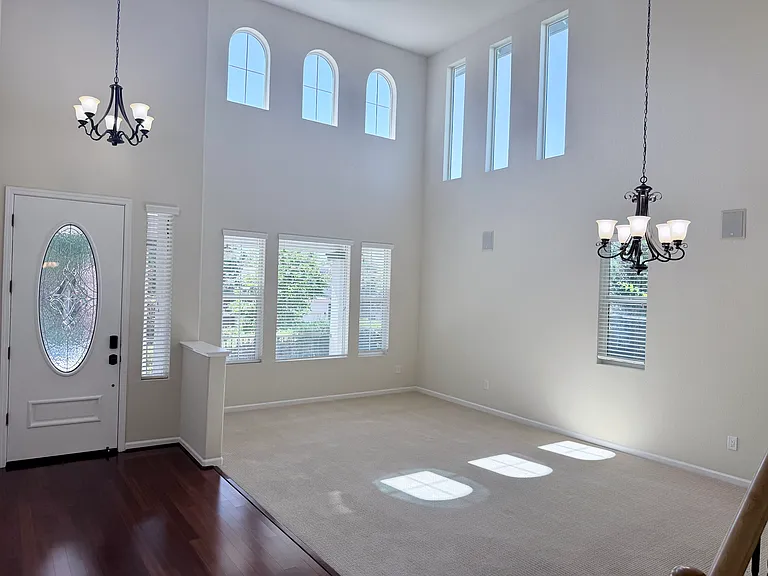 4446 Menaggio Way — Photo 3