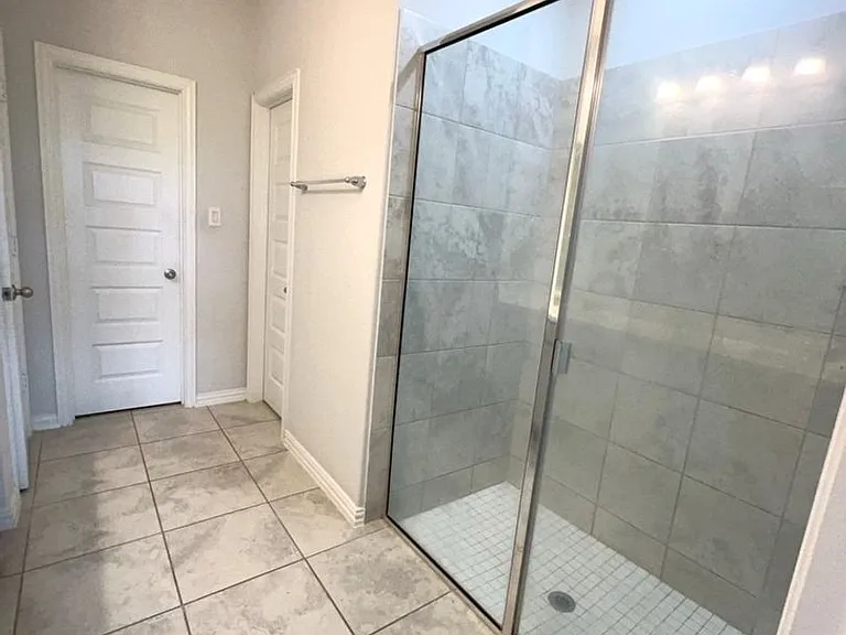 7118 Fannin St — Photo 10
