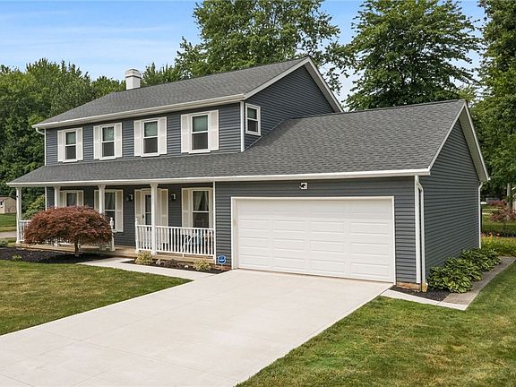2nd image of 9585 Brayes Manor Dr
