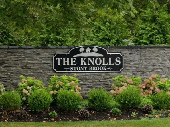 173 Knolls Drive #173, Stony Brook, NY 11790