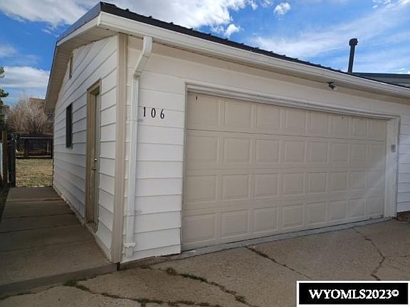 4th image of 106 Mountain View Court