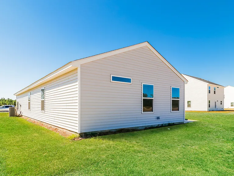 550 Wilkins Rd — Photo 9
