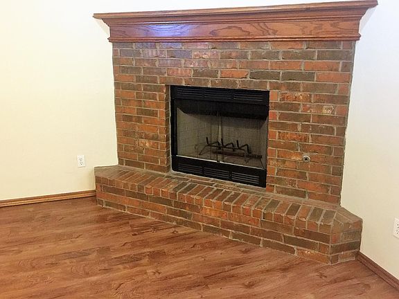 5th image of 2629 SE 96th St
