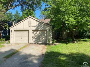 314 Northwood Ln, Lawrence, KS 66044
