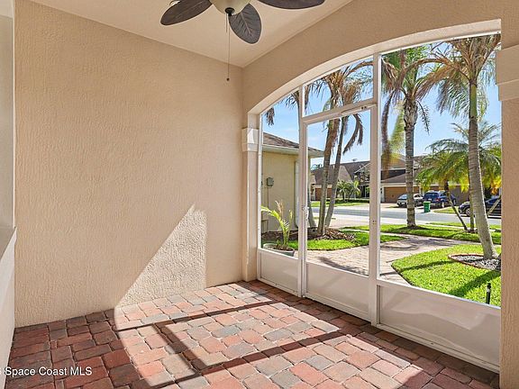 5th image of 5748 Tamarac Dr