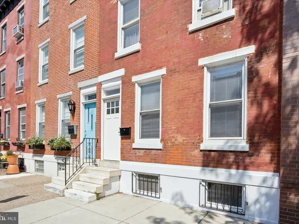 2131 Christian St, Philadelphia, PA 19146