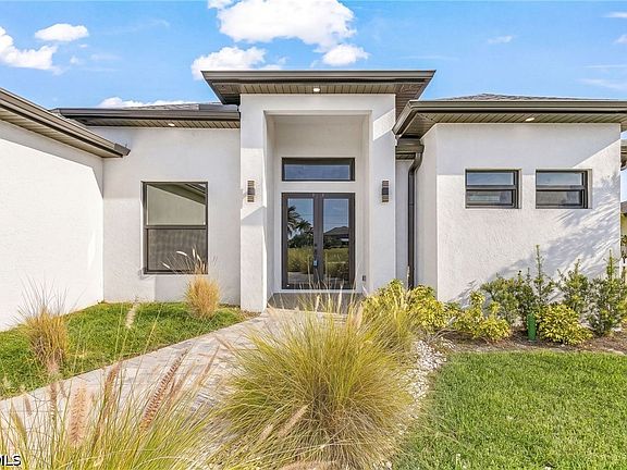 3rd image of 1229 NW 37th Pl