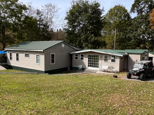 559 Marfrance Rd, Quinwood, WV 25981