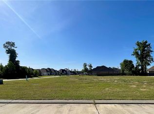 676 Dockside Dr, Slidell, LA 70461