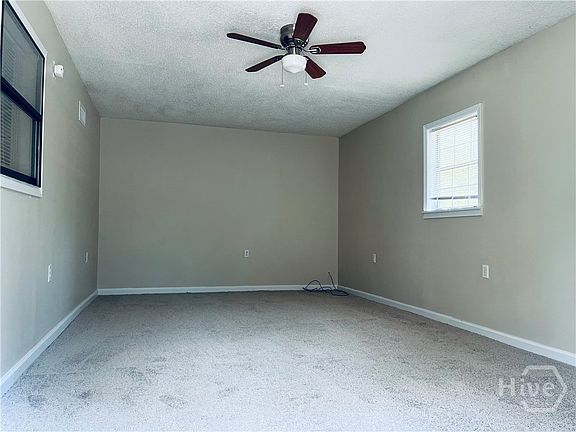5th image of 130 Pointe South Drive Drive