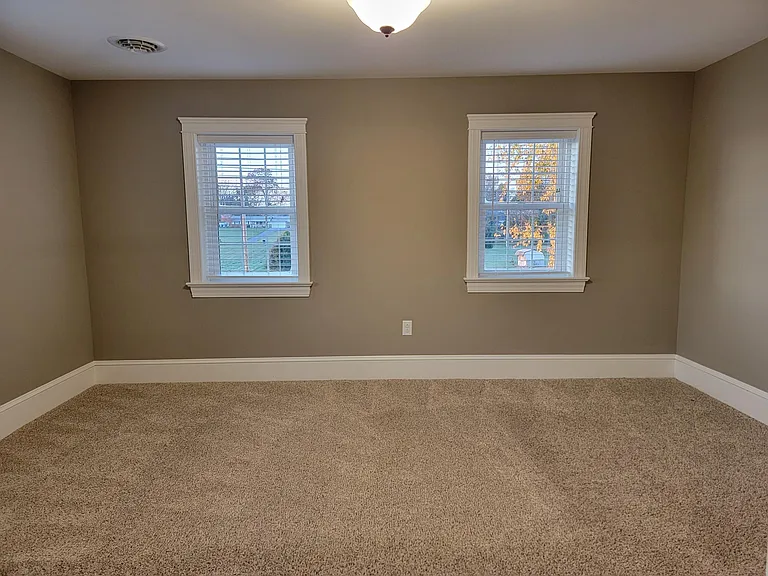 3945 Conrad Weiser Pkwy — Photo 18