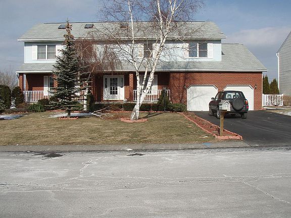4th image of 17 Delta Blvd