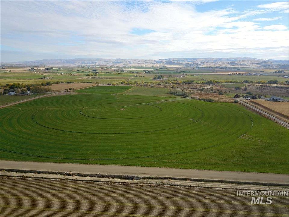 1st image of 38AC Hunt Ln