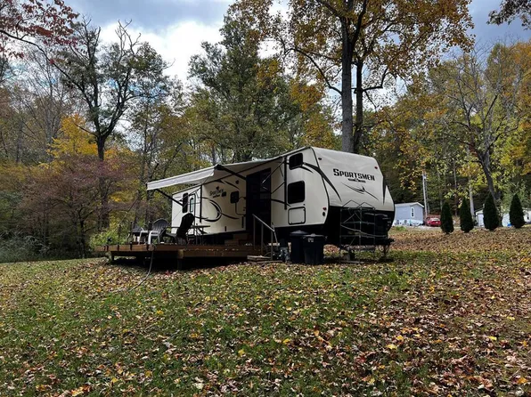 30 Scratch Branch Rd, Otto, NC 28763