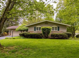 1109 Royal Ct NE, Lancaster, OH 43130