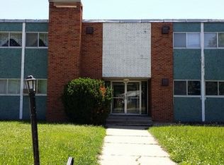 750 Halsted Rd APT 4, Rockford, IL 61103