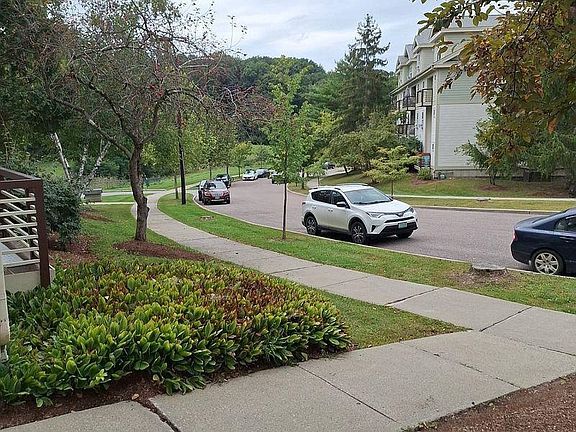4th image of 241 Hildred Drive