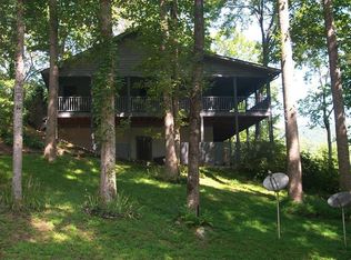 1215 Sam Cove Rd, Robbinsville, NC 28771