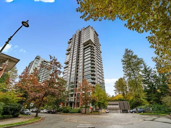 301 Capilano Rd #803, Pt Moody, BC V3H 0G6