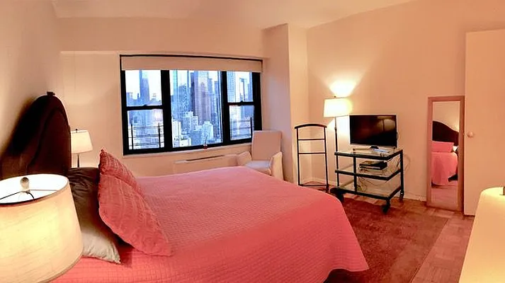 Rented by Vivaldi Real Estate | media 26