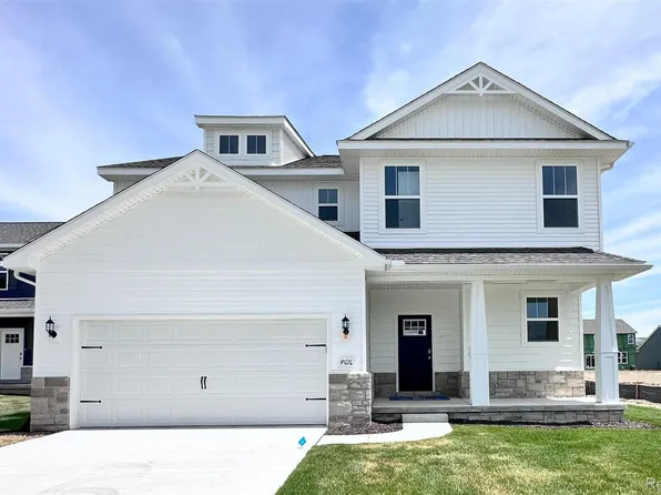 2085 Steelwood Dr, Howell, MI 48843