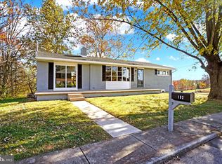 102 Frederick Ct, Dover, PA 17315