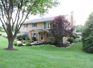 356 Aggie St, Hollidaysburg, PA 16648