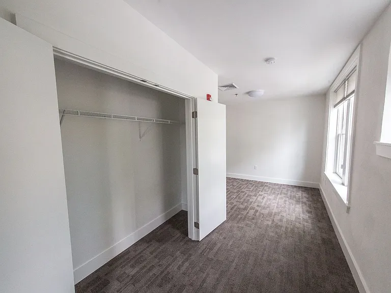 9 S Beaver St #24 — Photo 3