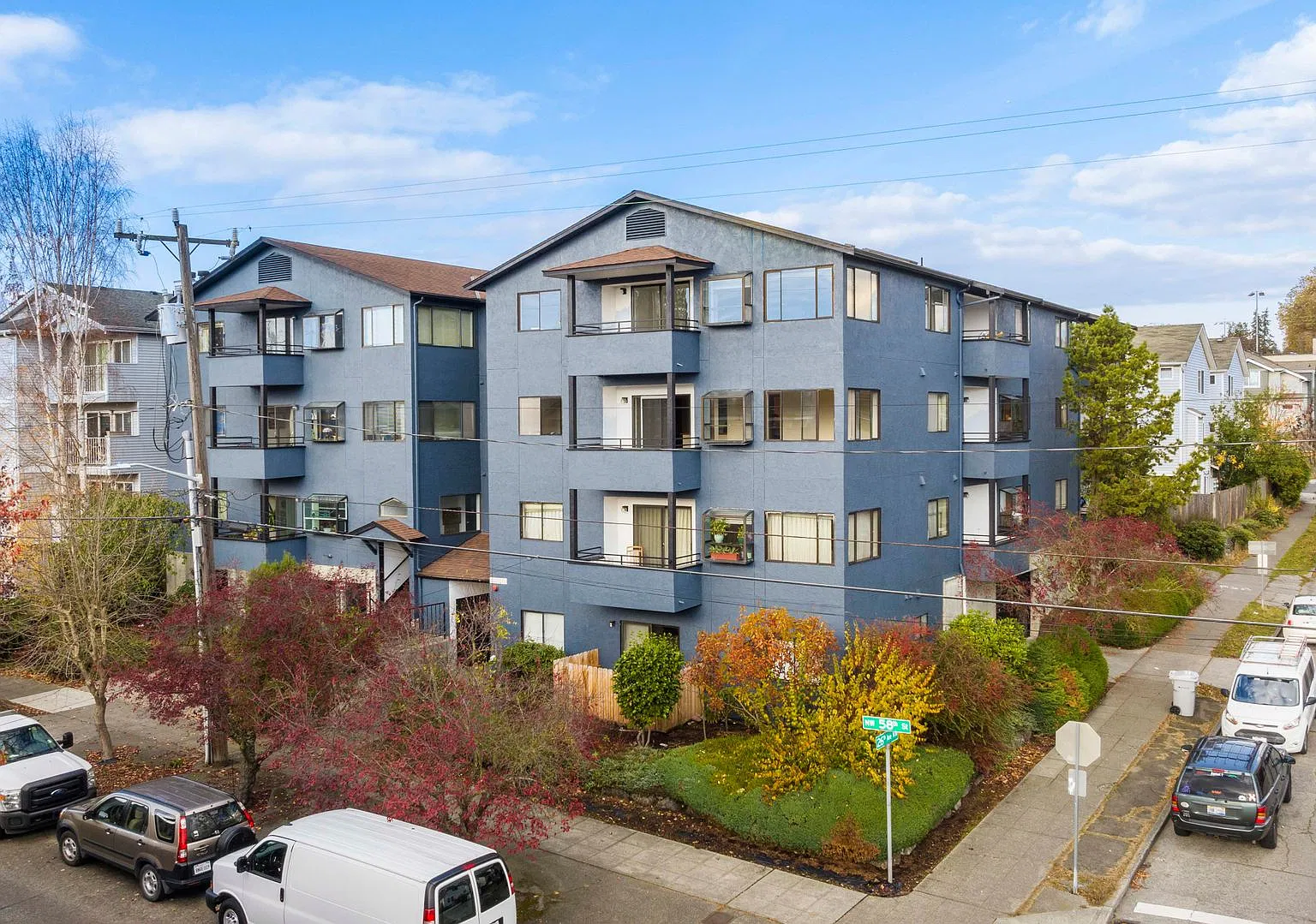 Arie Apartments — Photo 1