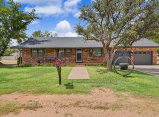 506 N Renfro St, Meadow, TX 79345