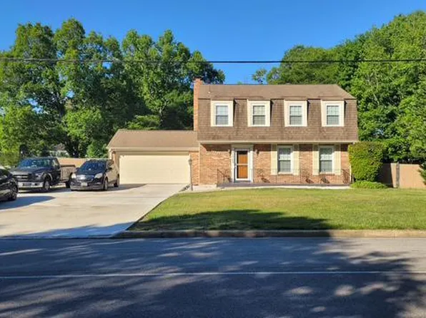 11705 Acton Ln, Waldorf, MD 20601
