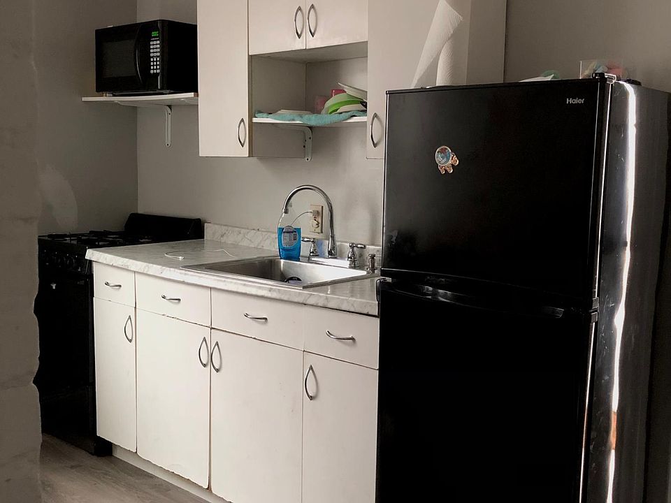 1st image of 46 Conant St Floor 1