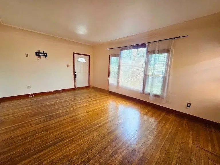 8448 California Ave #A — Photo 15